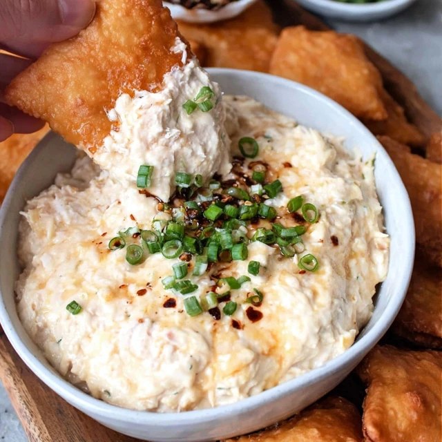 Creamy Crab Dip (Hot Cheesy Dip with Lump Crab, Old Bay, Cream Cheese, 30 Min)