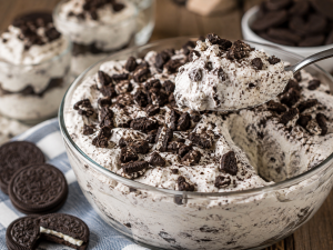 easy oreo fluff dessert