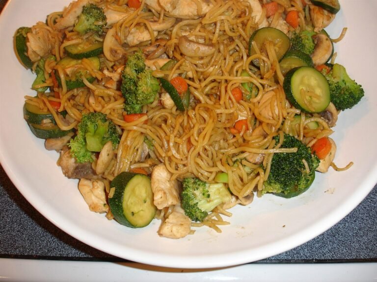 Peanut Chicken Noodle Stir-Fry